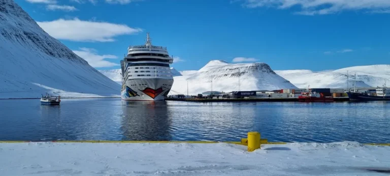 Cruise Ship Staff in Iceland