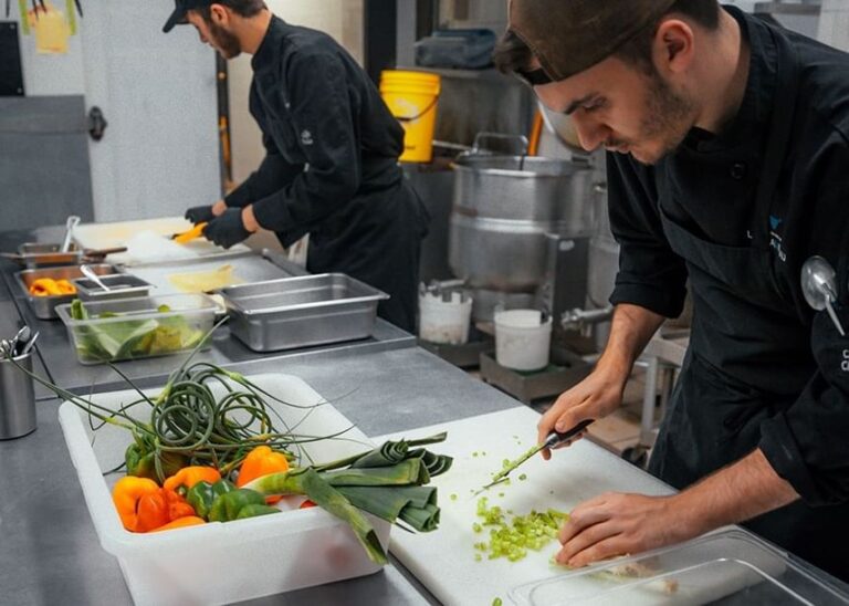 Hotel  Helpers in Madagascar